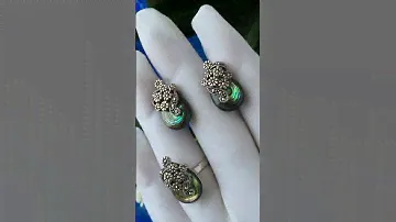 Комплект из серебра с перламутром и марказитами