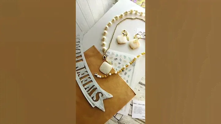 Комплект чокер и серьги с перламутром 🤍 ручная сборка ✨
