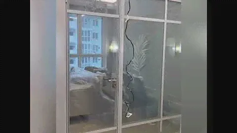 Смарт стекло в двери ESTET
